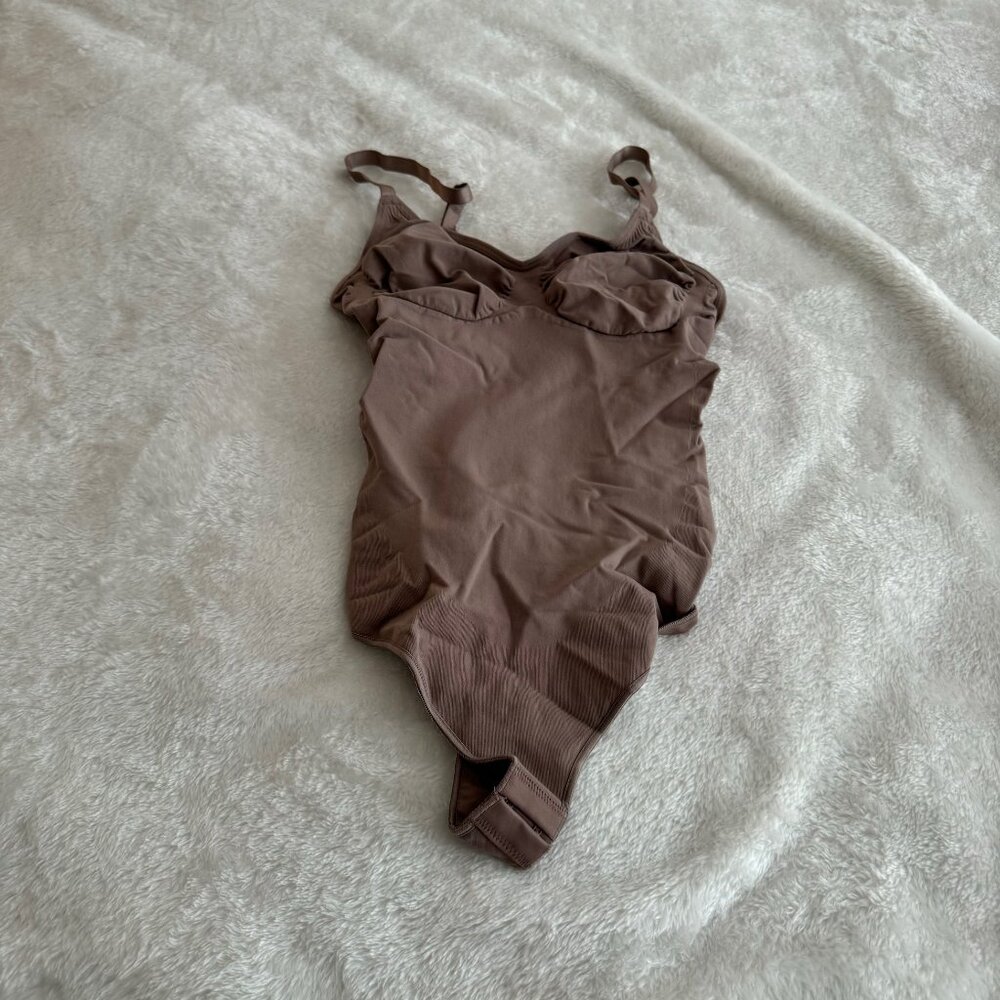 ShaperX NIB 5215 Umber Colored Shapewear Medium Compression Size S/M